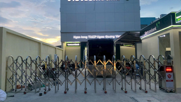 Congxeptudong.com-lap-dat-cong-xep-cho-ngan-hang